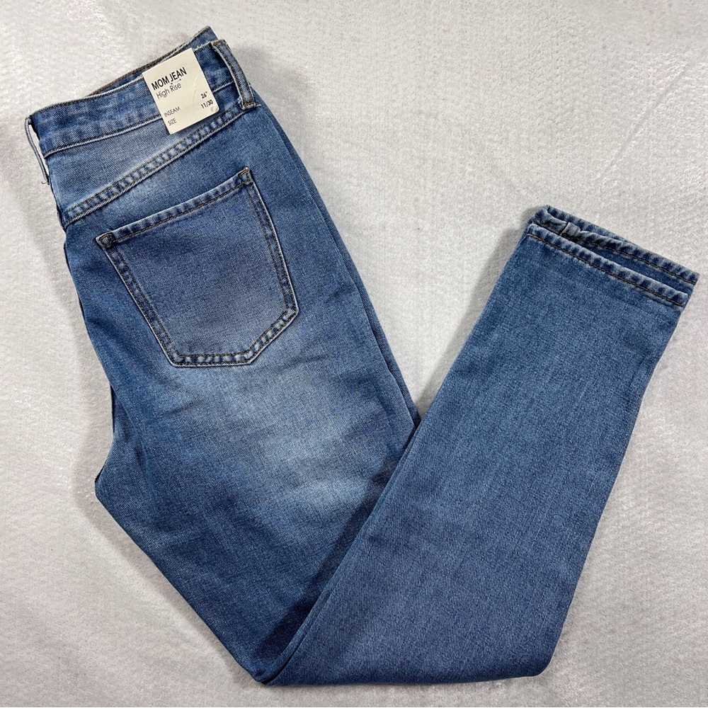 S.O.N.G. High Rise Mom Jeans Sz 11/30 NWT Light-wash Denim Vintage Style 90’s